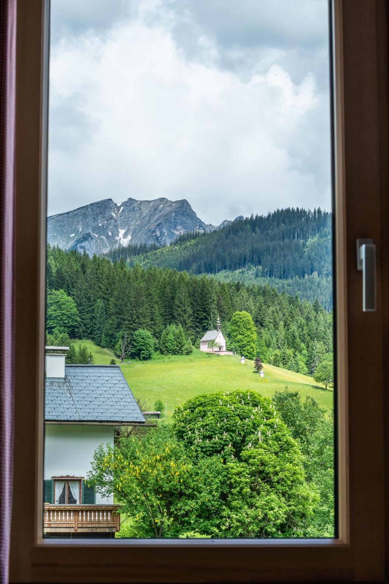 Haus Friedrich Hotel Гозау Екстериор снимка